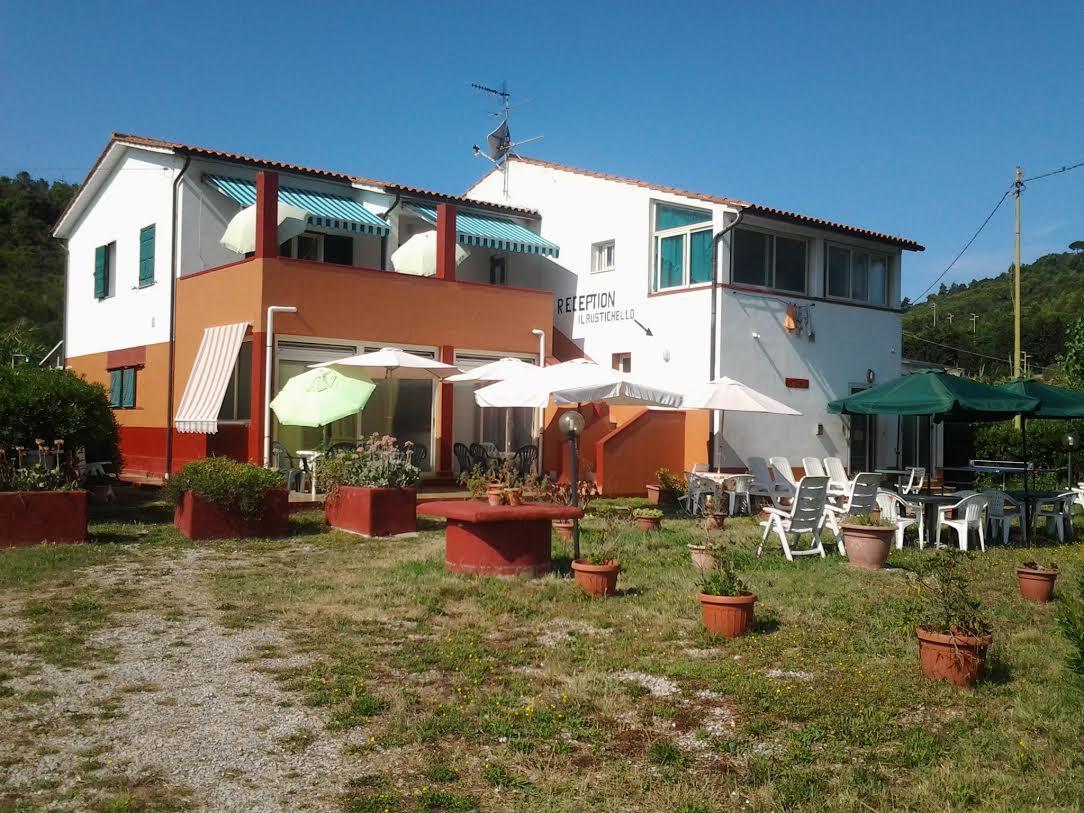 Hotel Rustichello مارينا دي كامبو المظهر الخارجي الصورة